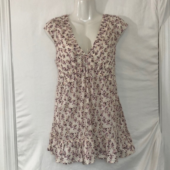 Aeropostale Tops - Aeropostal Heart Printed Blouse Size: Large